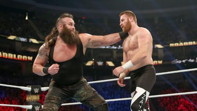 Veteran who has beaten Universal Champion countless times miraculously survives 10 minutes with rookie