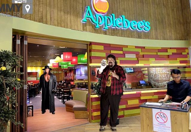 Undertaker appears at local Applebee’s after Mick Foley wishes it so
