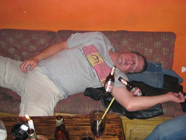 Wrestling fan loses his own “Six-Pack Challenge” halfway through Fastlane