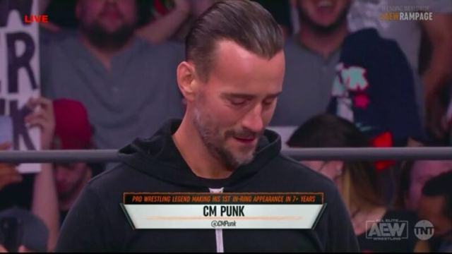 Returning old-timer gets lukewarm response from jaded wrestling fans