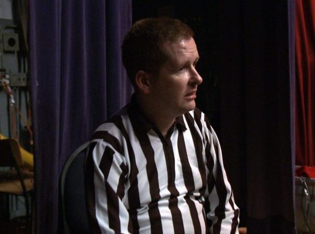 Wrestling referee fails to catch wife cheating