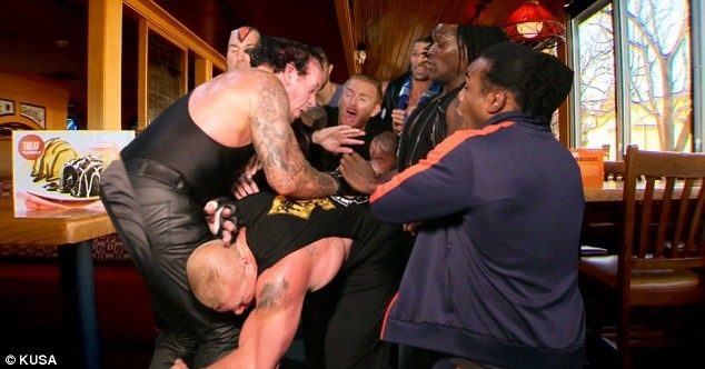 Undertaker-Lesnar brawl re-erupts at local Applebee’s