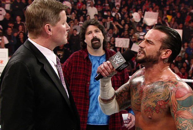 Twitter now trending on Raw