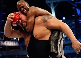 Remember this l’il guy who beat Big Show? Soon he’ll “fight” a fellow midget!
