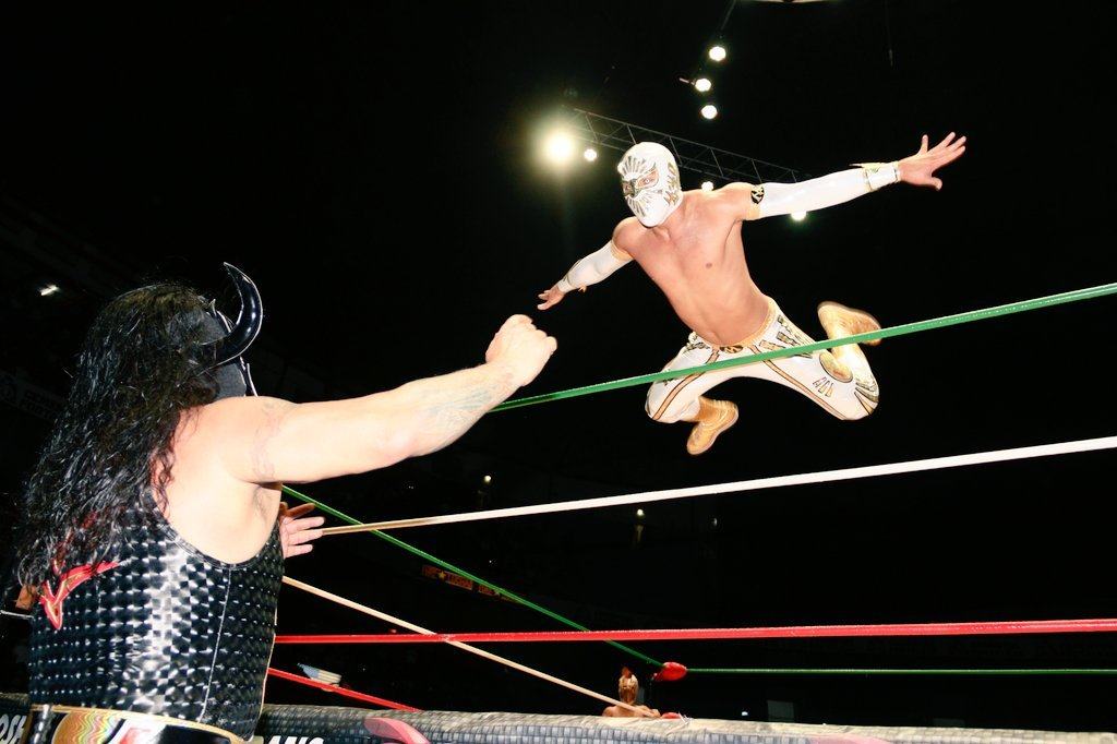 English announce table destroyed at yet another Mexican wrestling event